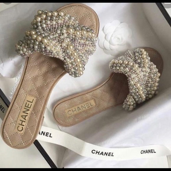 chanel pearl sandals 2020